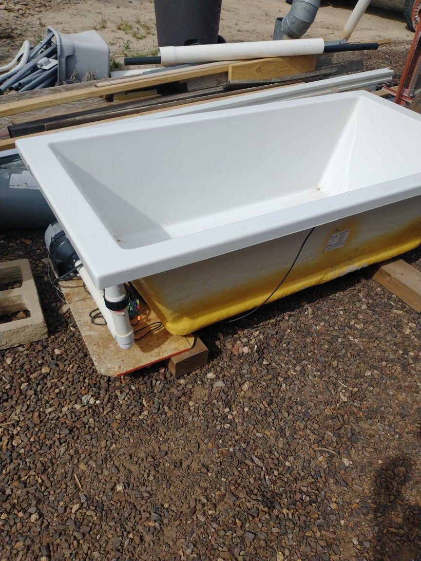 Whirlpool Jacuzzi Hydro Systems Jet Tub