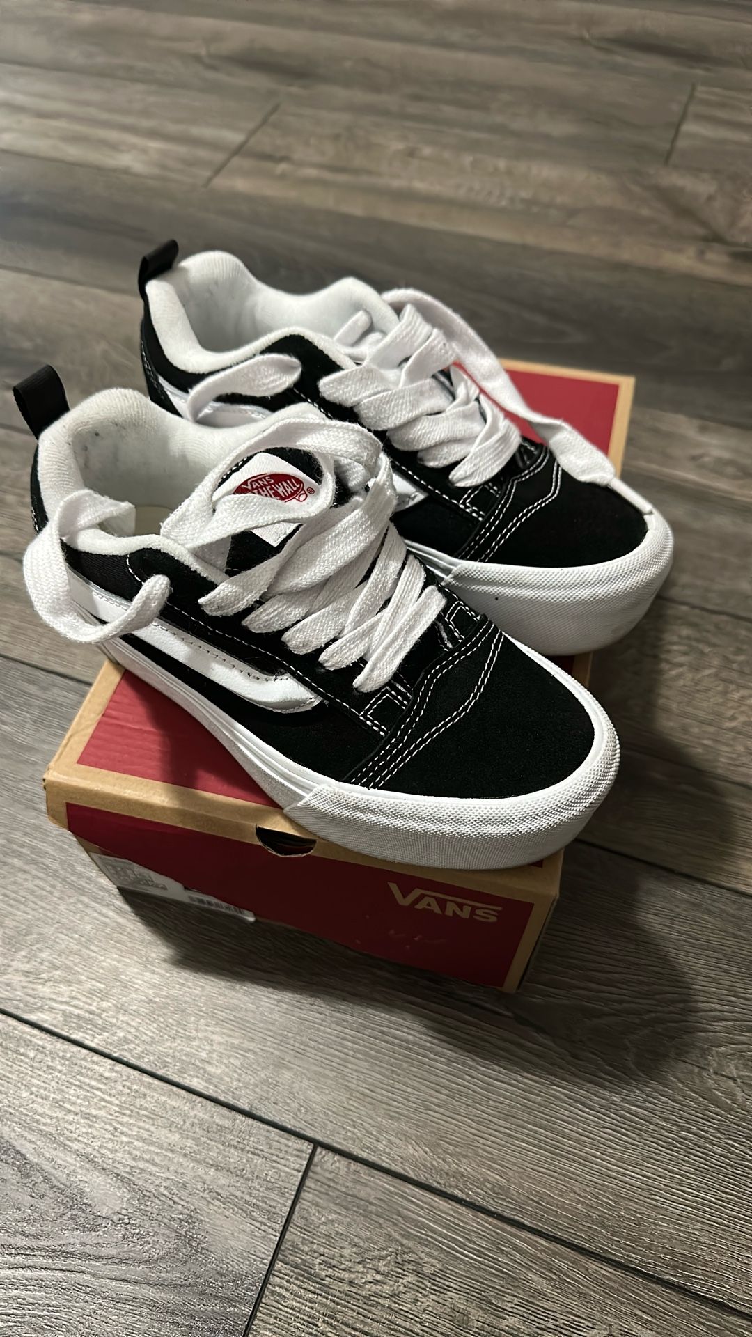 Vans Knu Stack