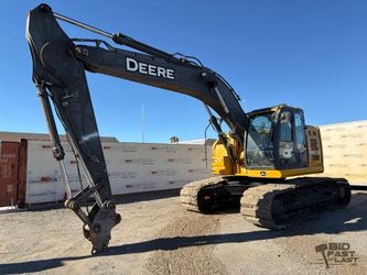 2015 John Deere 245G LC Excavator
