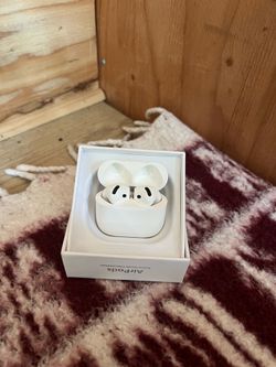 AirPod 4