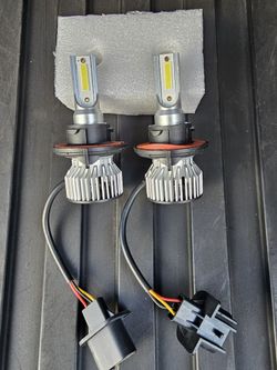 Bright New 6000k LED H13 White Light.