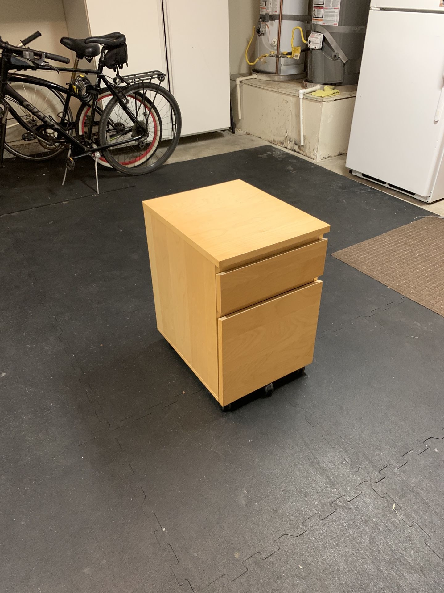 Malm Drawer Unit On Casters File Good Condition! for Sale in
