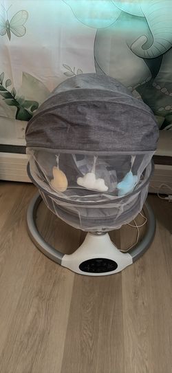 Baby swing