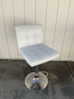 Adjustable Bar Stool