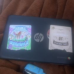 Chromebook Laptop 
