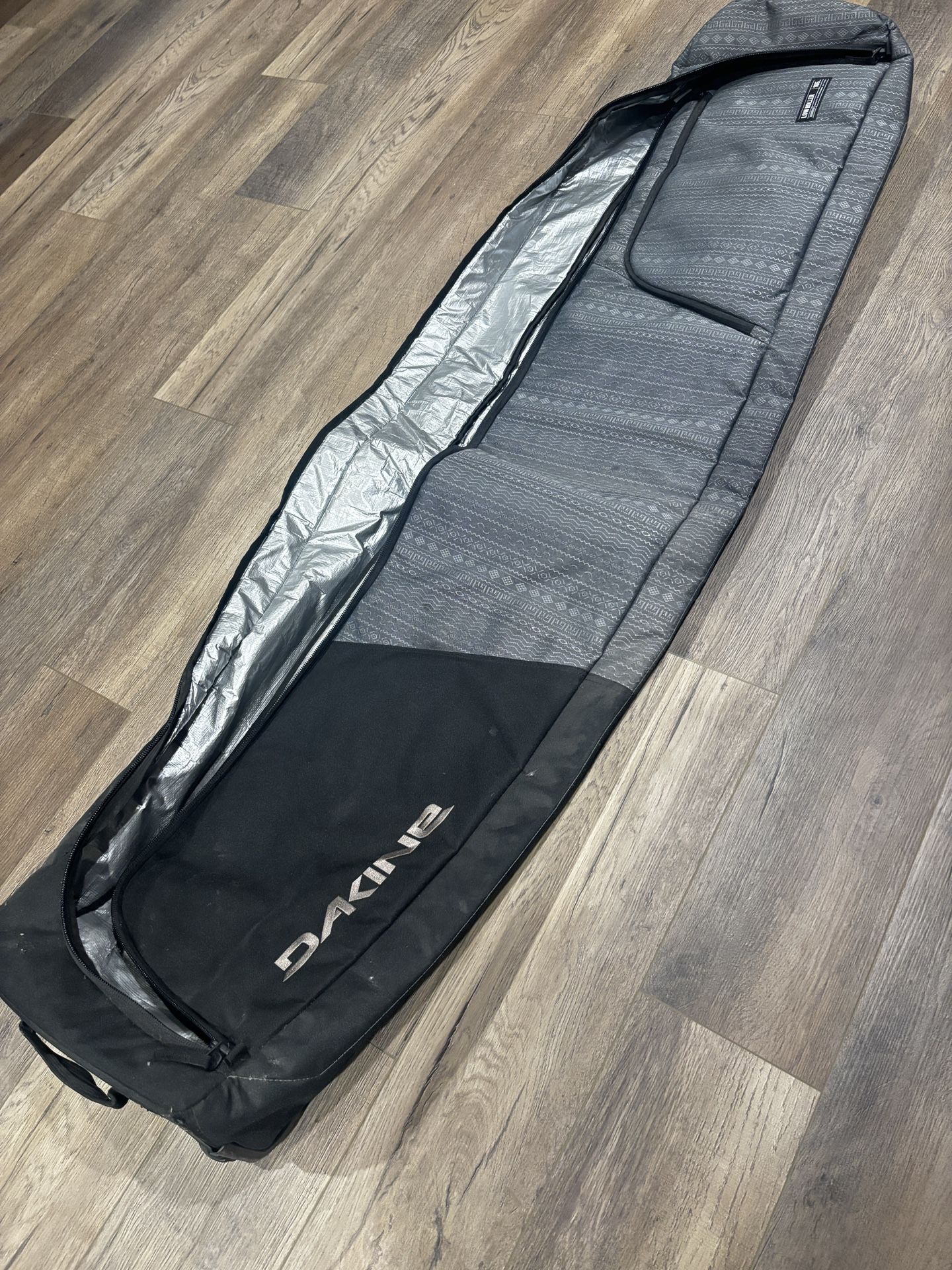 Dakine Low Roller Snowboard Bag 165