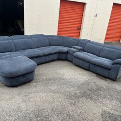 Beautiful Blue Reclining Sectional! 