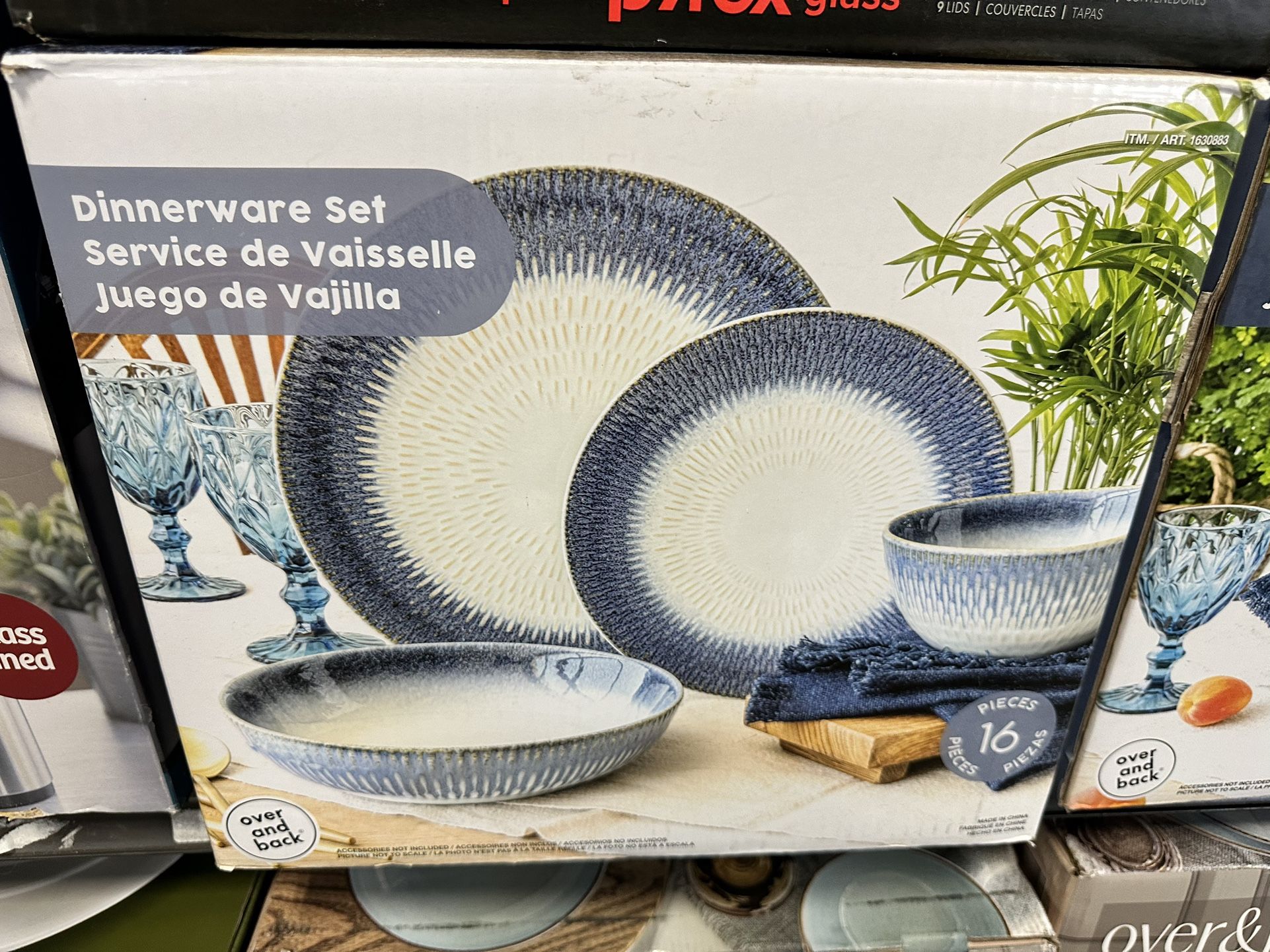 over&back WESTPOINT 16-piece Dinnerware Set