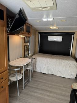 Efficiency RV For Rent Cutler Bay Miami 786-7-1-4-8-6-5-8
