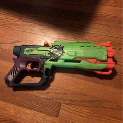 Nerf Zombie Strike