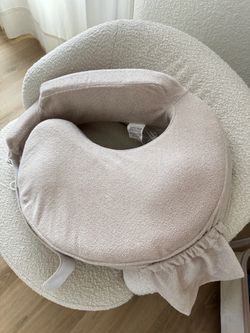My Breastfriend Nursing Pillow