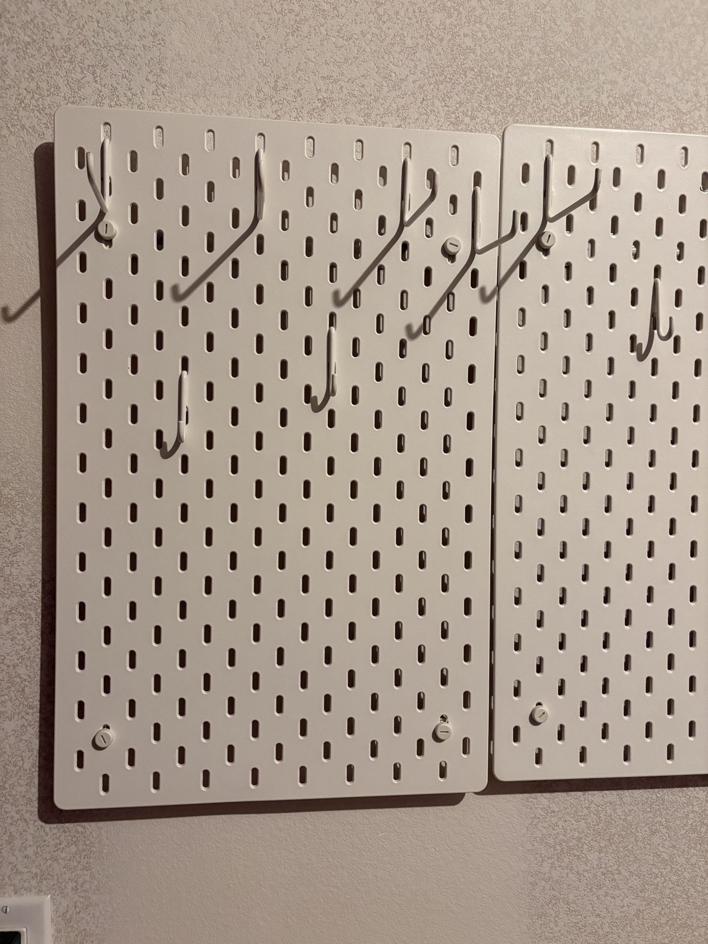 Peg Board: Three Panels, 18 Hooks