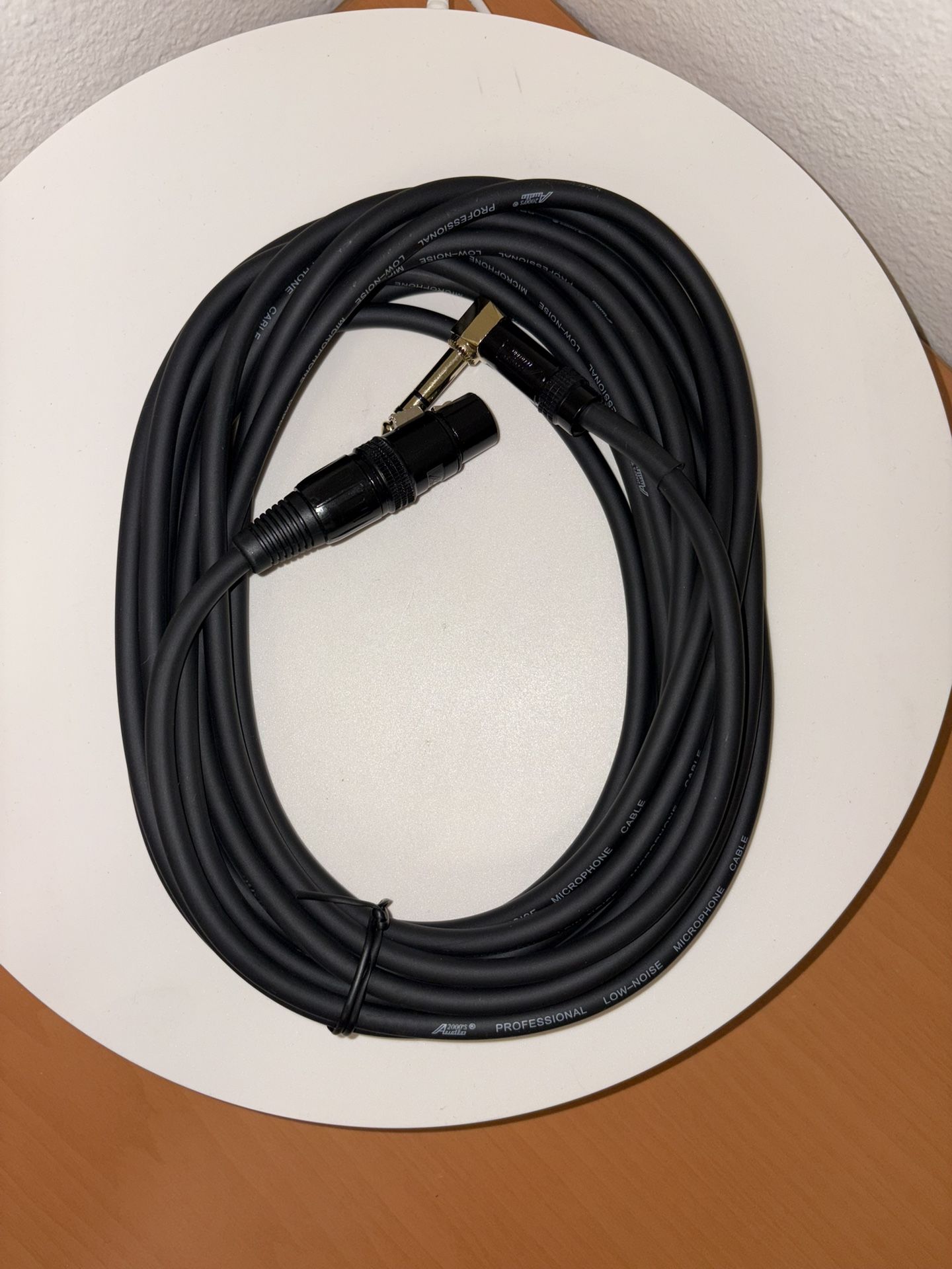 Audio 2000s E20125P1 1/4" TRS Right Angle to XLR Female 25 Ft Cable
