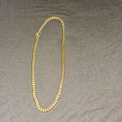 22in 8m 18k Plated Cuban Chain $90