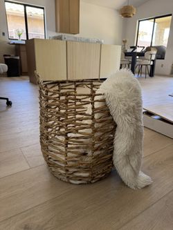 Blanket + Basket