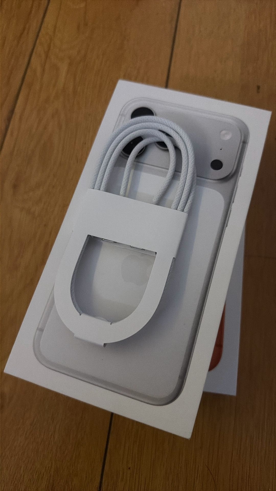 iphone 17 pro max charger cable