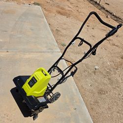 RYOBI
16 in. 13.5 Amp Corded Cultivator