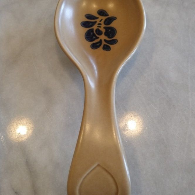 Pfaltzgraff--Folk Art Spoon Rest--Very Scarce!