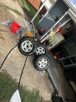 Stock Chevy 16s