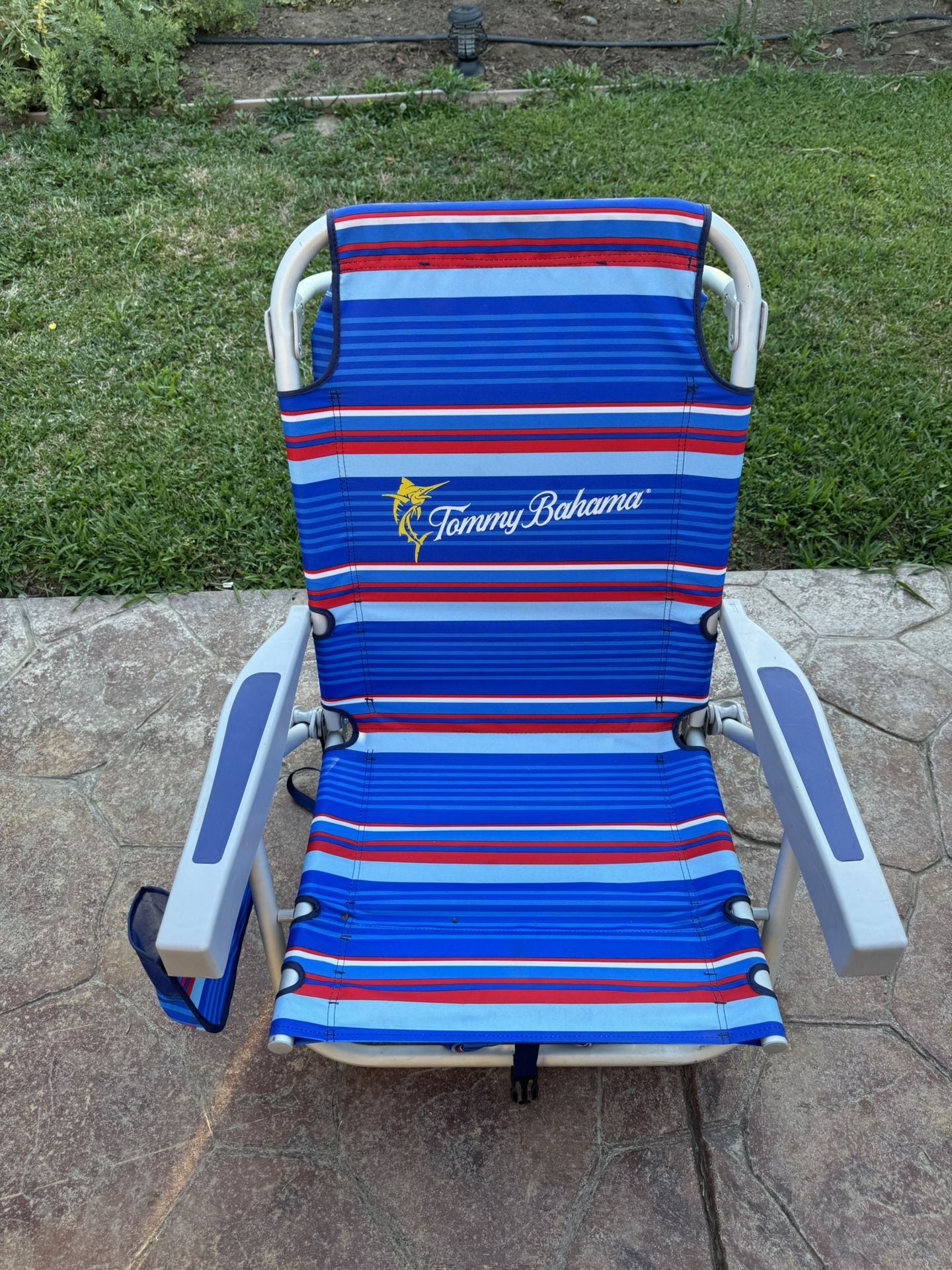 Tommy Bahama backpack beach chair
