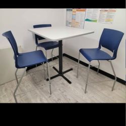 High-top Table & Chairs - Office Breakroom