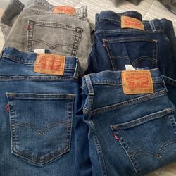 Men’s Levi’s Pants