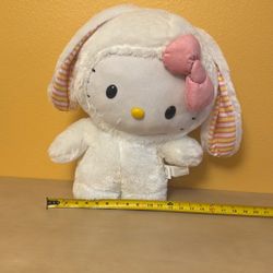 19in Hello Kitty Easter Greeter!