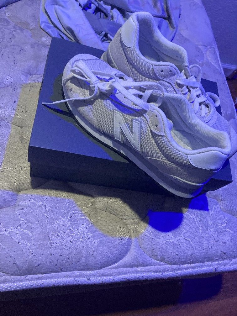 New Balance 515