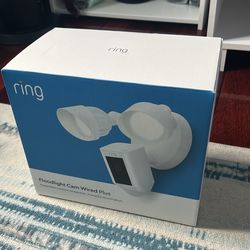 Ring floodlight cam wired plus