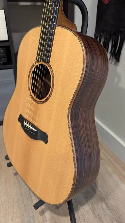 Taylor 717e Builder's Edition 6- String Acoustic Guitar