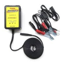 Yuasa SmartShot 900 12-volt battery charger & maintainer.
Perfect for motorcycles, ATVs, scooters, lawnmowers, generators, and other small 1