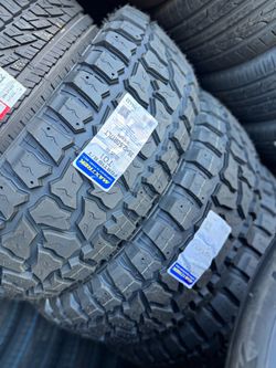35x12.50r17 Maxtrek RT 4 NEW TIRES INSTALLED AND BALANCED INCLUDED