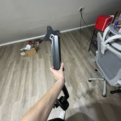 Single Arm Monitor Arm 