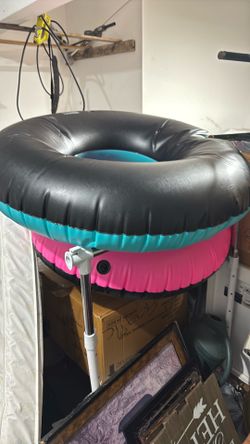 Lake floats