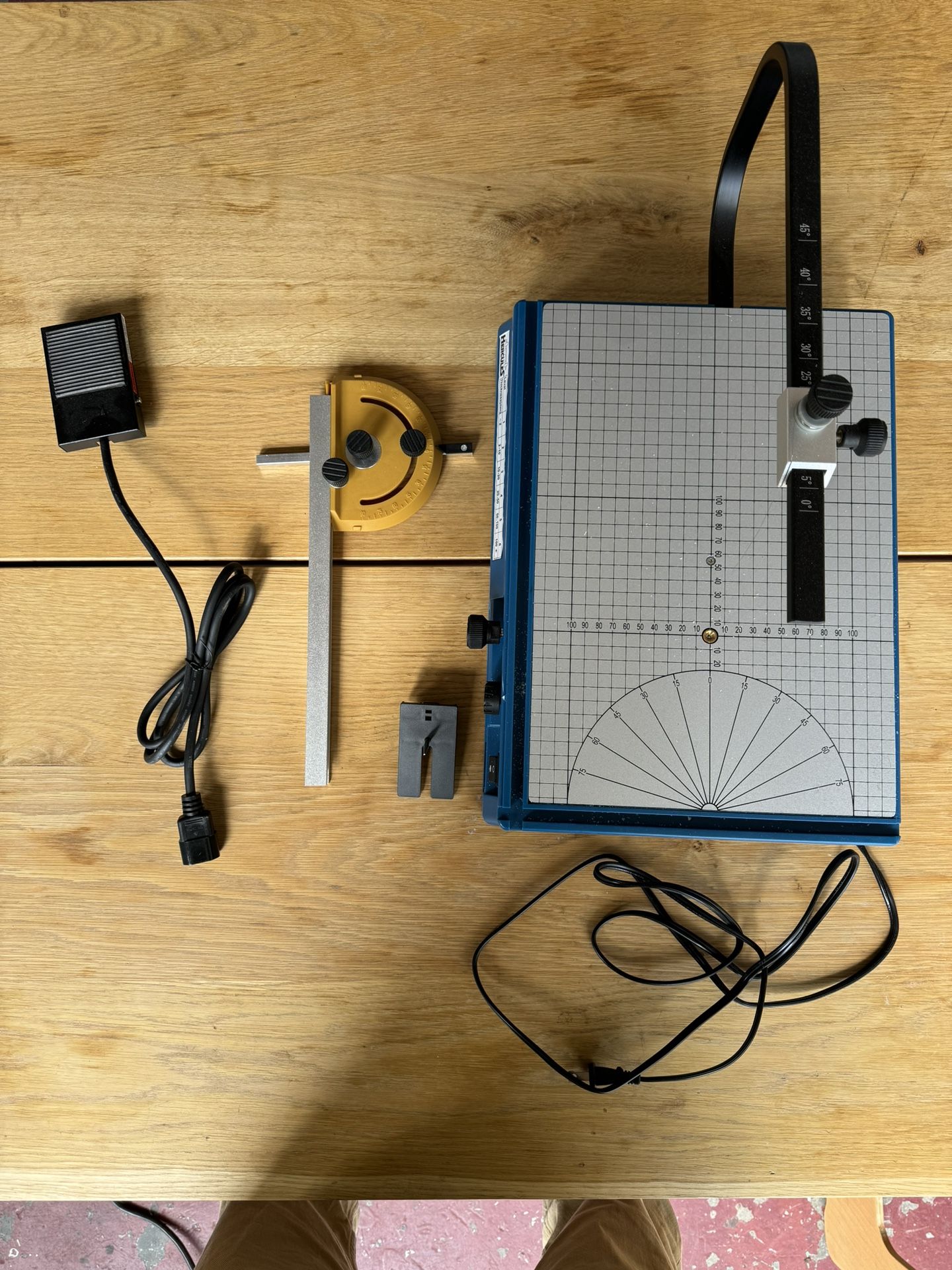Hercules Hot Wire Foam Cutter Table