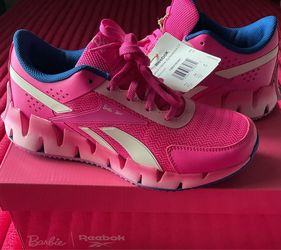 Reebok by Barbie big kids size 4.5
