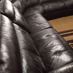 SECTIONAL GENUINE 💯% LEATHER RECLINER ELECTRIC WHITE COLOR ..💥✅🚚 DELIVERY SERVICE AVAILABLE 🚚💥🚚✅