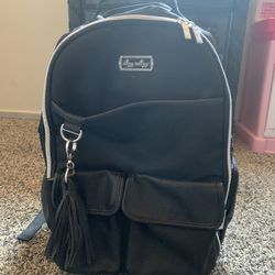 Itzy Ritzy Large Diaper Bag. 