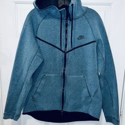 Beautiful Ladies  Blue hoodie  Nike zip up jacket sizes  (L) only $35