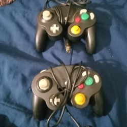 GameCube Controllers
