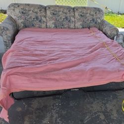 Sofa Sleeper Without Pull-out Mechanism 