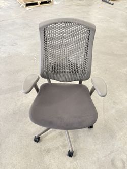 Herman Miller Aron Chair