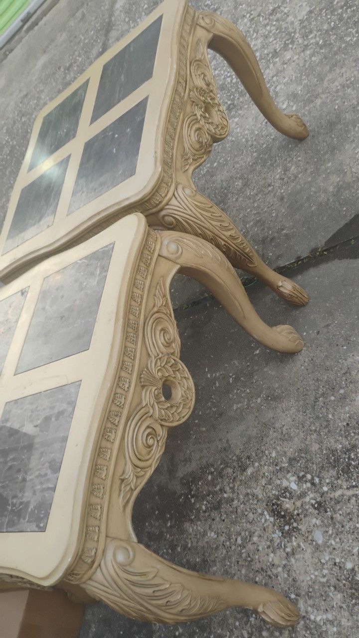 2 end Tables For The Living Room