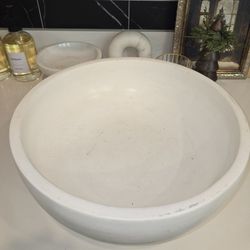 Large White Bowls From Pottery Barn 