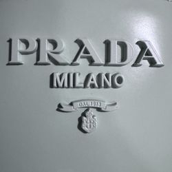 PRADA Milano Handbag Like New
