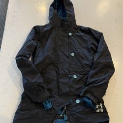 S Under Armour MTN Mountain Jacket Full Zip Hooded Womens Hiking Black Small