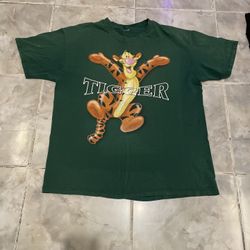 Vintage 90s Disney Shirt Mens L Green Tigger Winnie The Pooh Faded Distressed