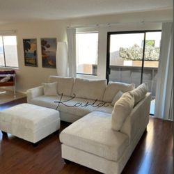 3-Pc Ivory Corduroy Sectional Sofa With Storage Ottoman And USB Port 