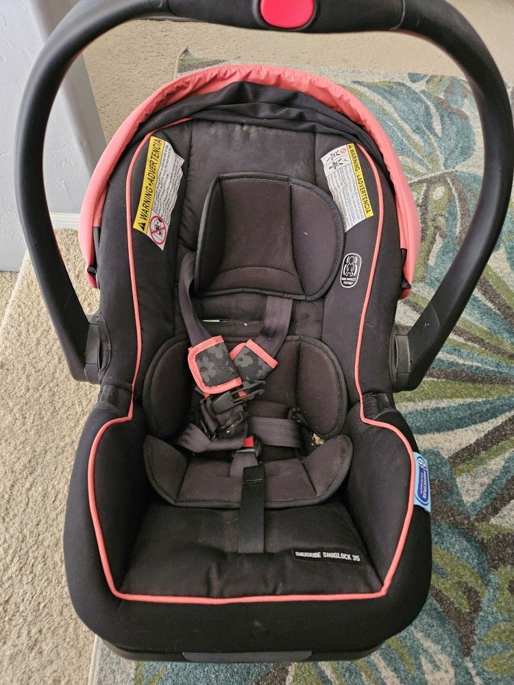Graco Infant Car Seat