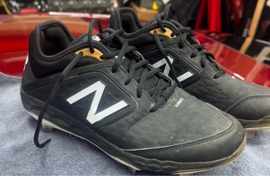 New Balance Metal Cleats Men’s 8.5